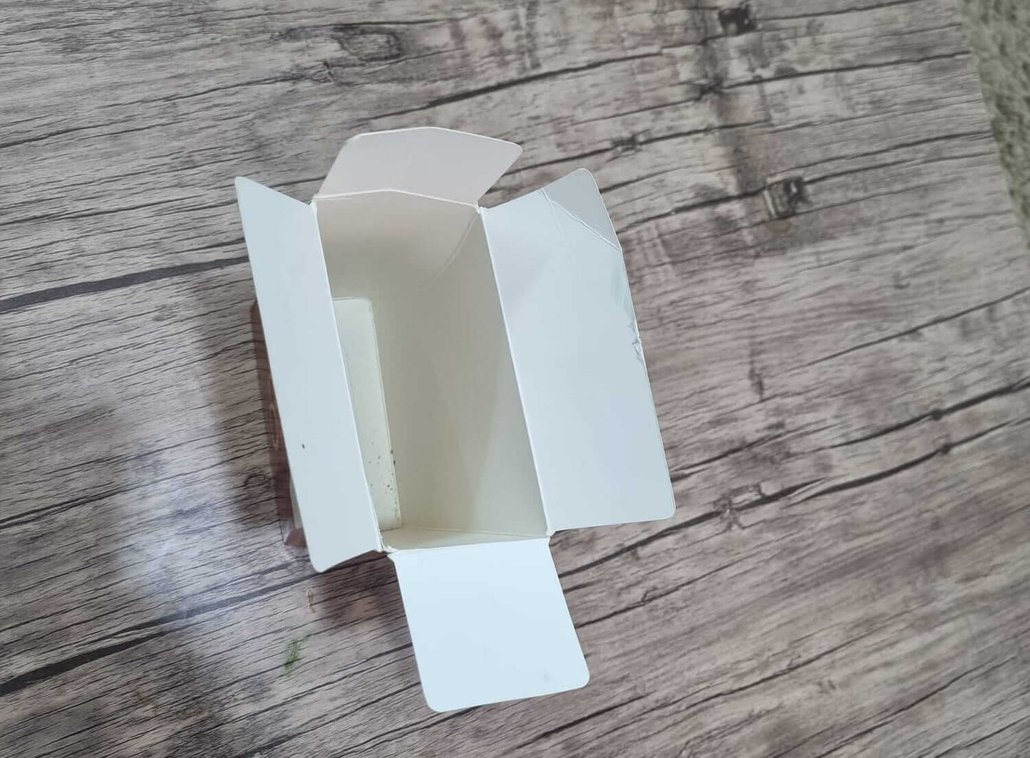 كرتون ربع كيلو شوكولاتة مع طباعة