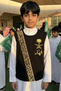 Boys' plain black sedari with luxurious golden Arabic calligraphy — product image 1