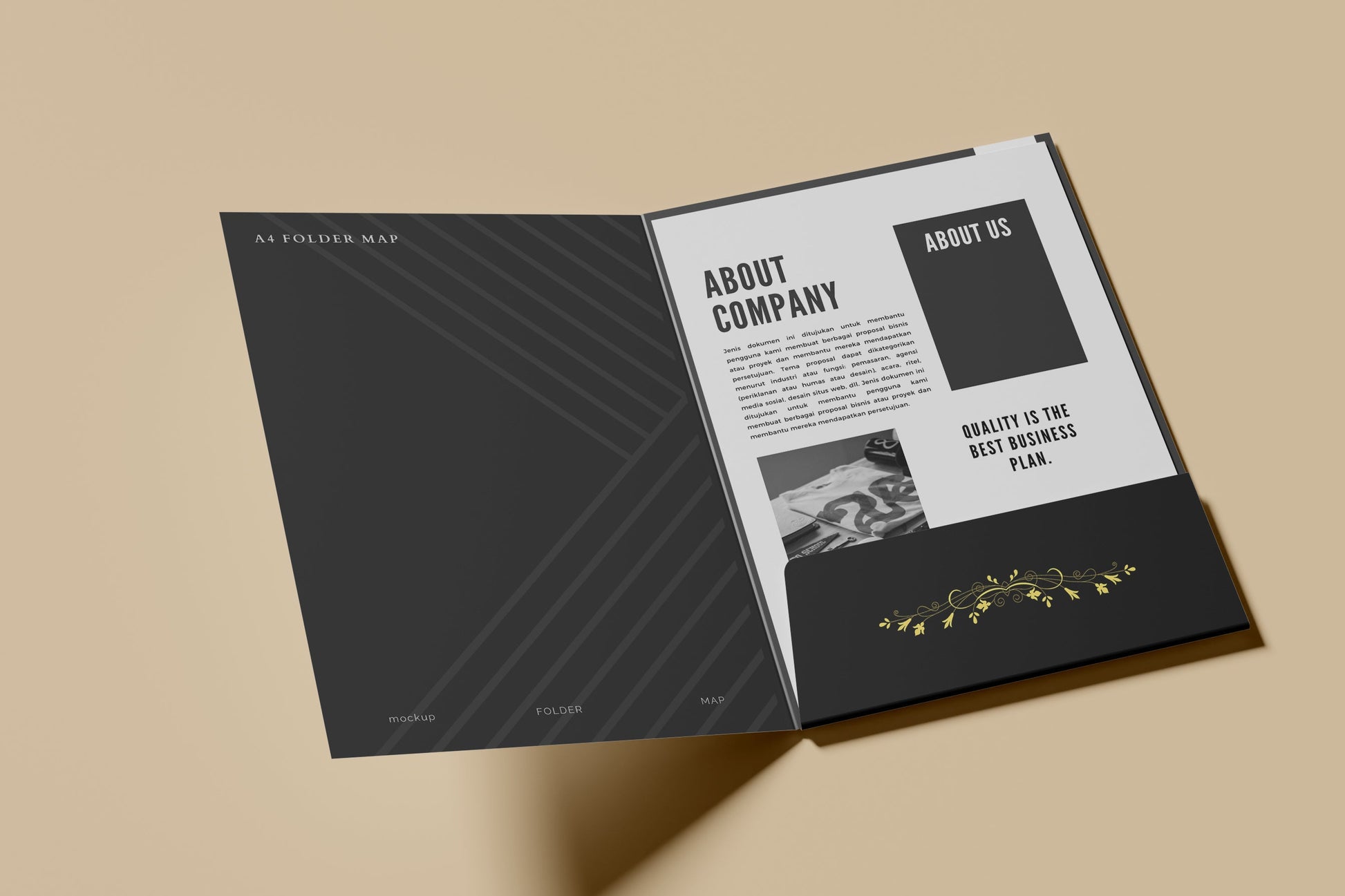 A4_PAPER_FOLDE_WITH_POCKET