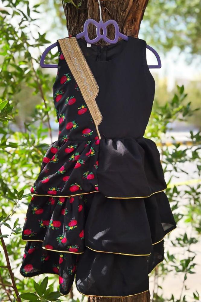 Girls' black pink shalki dress with a royal design for Ramadan and Gergean — product image 5